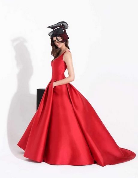 Robe de mariée rouge 2019 robe-de-mariee-rouge-2019-27_8