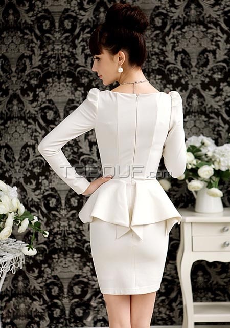 Robe blanche cintrée robe-blanche-cintre-25_14