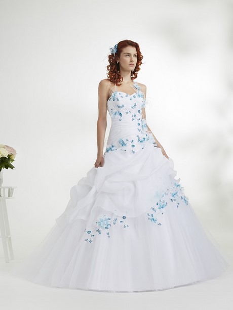 Robe de mariée blanche et bleu robe-de-marie-blanche-et-bleu-57_19