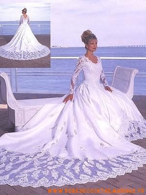 Robe de mariée de princesse de luxe robe-de-marie-de-princesse-de-luxe-42_8