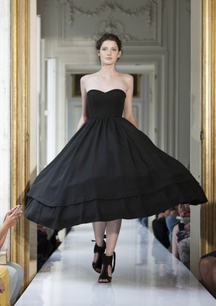 Robe de mariée noire courte robe-de-marie-noire-courte-87_2