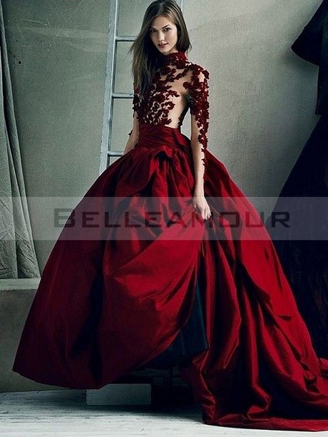 Robe de mariée noire et rouge robe-de-marie-noire-et-rouge-24_8