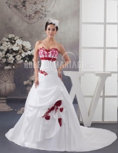 Robe de mariée princesse rouge et blanc robe-de-marie-princesse-rouge-et-blanc-79_8