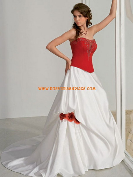 Robe blanche et rouge robe-blanche-et-rouge-70_4
