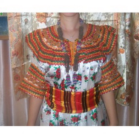 Robe kabyle traditionnel robe-kabyle-traditionnel-25_10