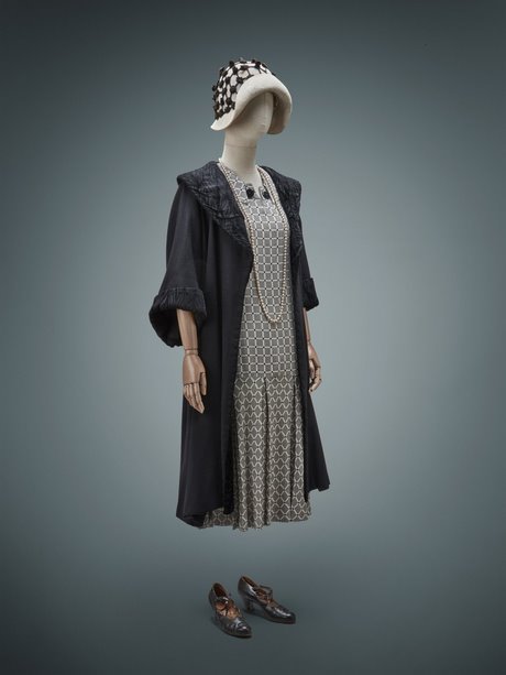 Costume femme 1920 costume-femme-1920-24_9