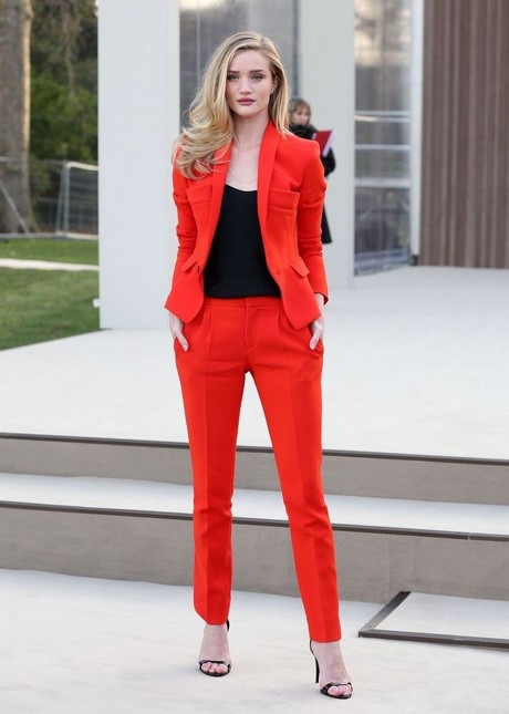 Tailleur pantalon femme rouge tailleur-pantalon-femme-rouge-81_3