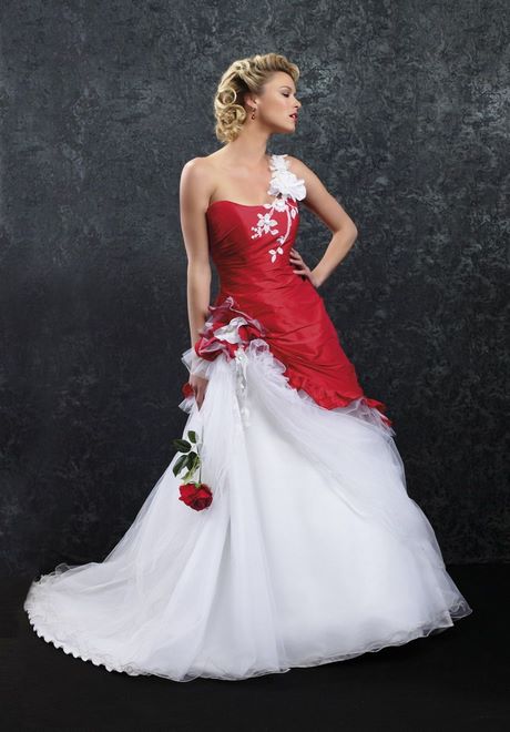 Robe de mariée rouge et blanche 2021 robe-de-mariee-rouge-et-blanche-2021-51_10