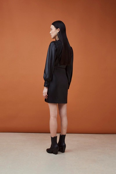 Robe courte cuir noir robe-courte-cuir-noir-35_2