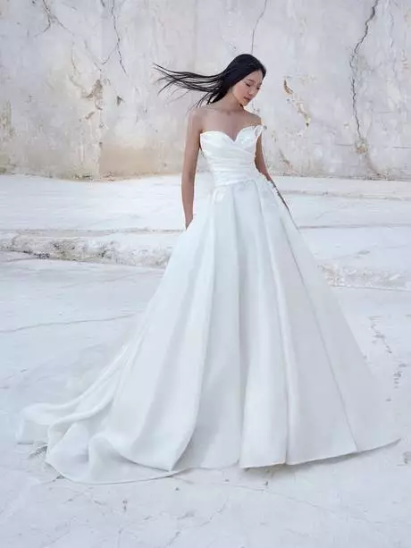 Robe de marié collection 2024 robe-de-marie-collection-2024-20_7-15