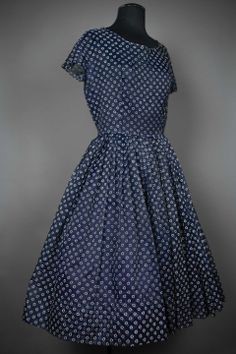 Robe 1950 robe-1950-88