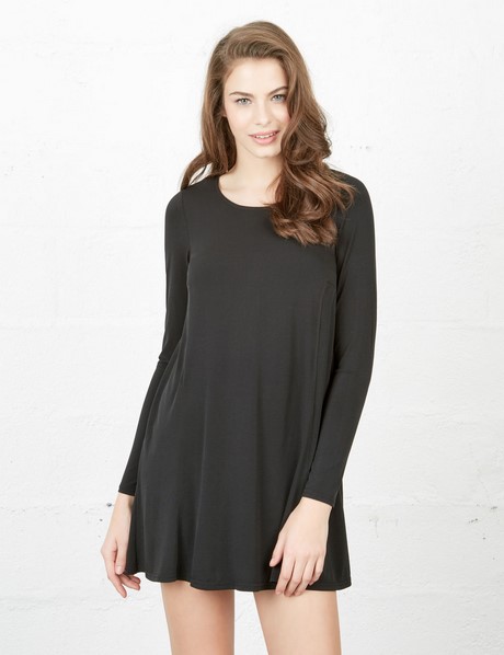 Robe noire trapèze robe-noire-trapze-99_16