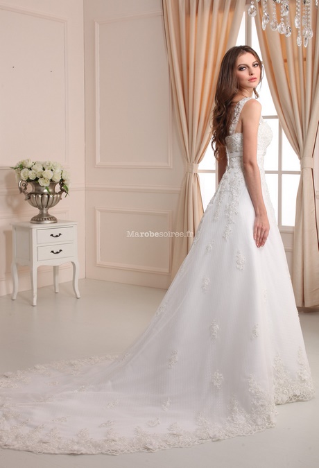 Robe de mariée dentelle avec traine robe-de-marie-dentelle-avec-traine-65_13