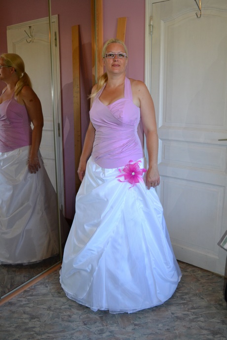 Robe de mariée rose et blanche robe-de-marie-rose-et-blanche-37_19