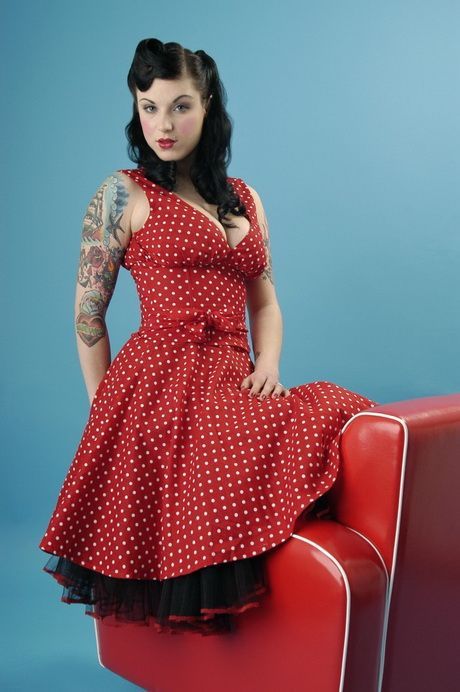 Robe pin up à pois robe-pin-up-a-pois-12_9
