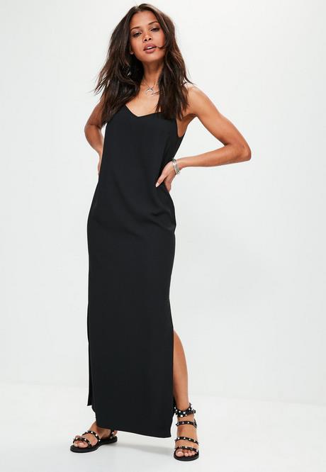 Robe noire longue simple robe-noire-longue-simple-06_9
