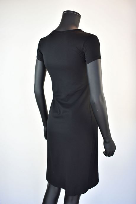 Robe noire manche courte dentelle robe-noire-manche-courte-dentelle-67_15