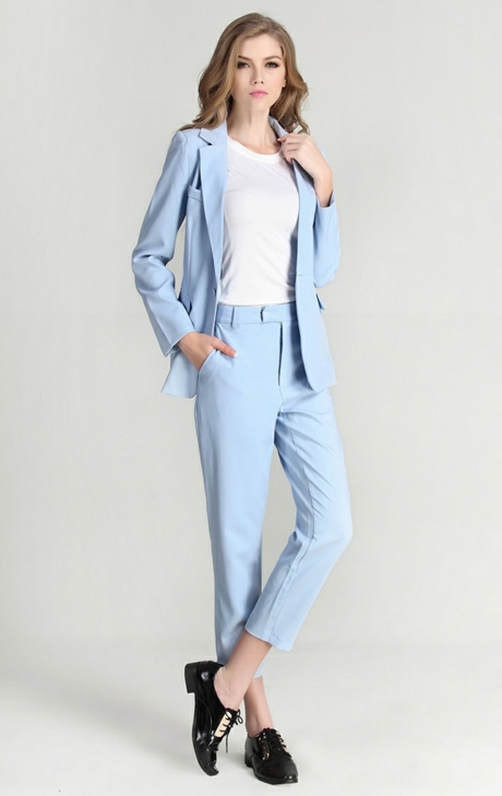 Tailleur pantalon bleu tailleur-pantalon-bleu-84_4