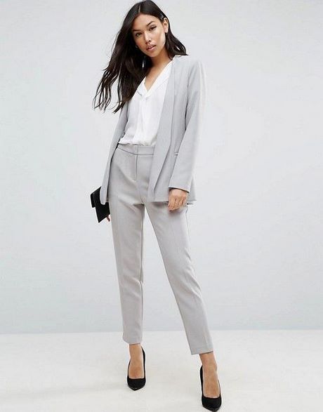 Tailleur pantalon femme gris clair tailleur-pantalon-femme-gris-clair-36_10