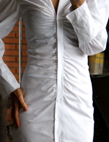 Robe longue blanche cintrée robe-longue-blanche-cintree-28_14