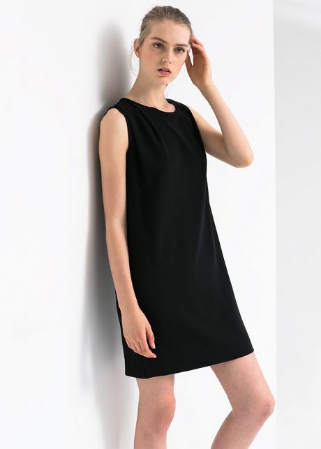 Robe noire droite classique robe-noire-droite-classique-96_3
