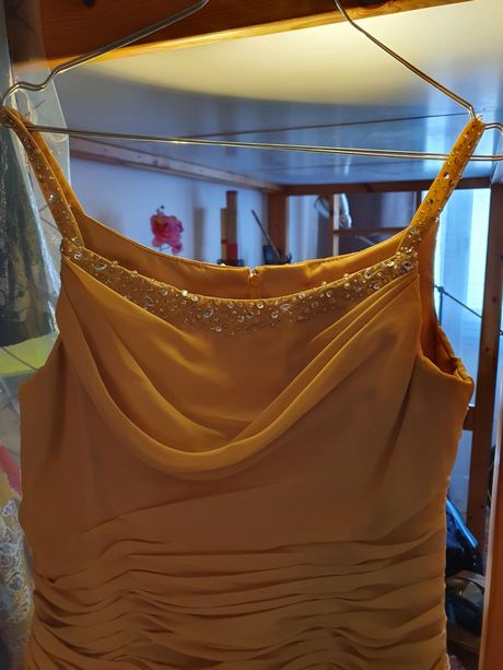 Robe longue de soirée dorée robe-longue-de-soiree-doree-29_8