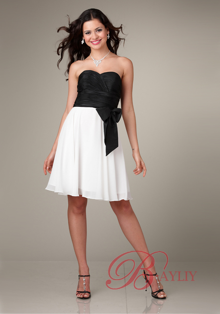 Robe courte noir et blanche robe-courte-noir-et-blanche-59_20