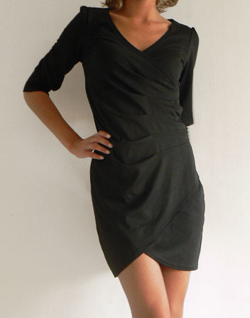 Robe noire droite courte robe-noire-droite-courte-79_7