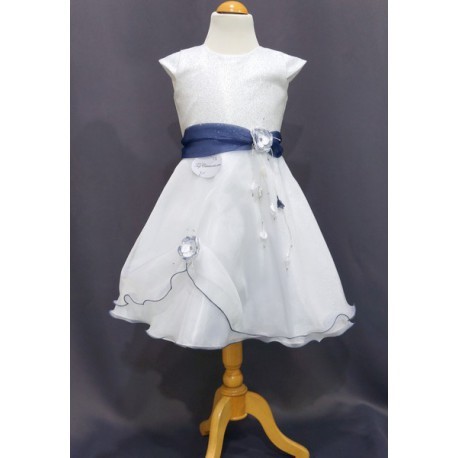 Robe blanche et bleu marine robe-blanche-et-bleu-marine-38_16