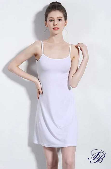 Robe blanche fluide courte robe-blanche-fluide-courte-70_2
