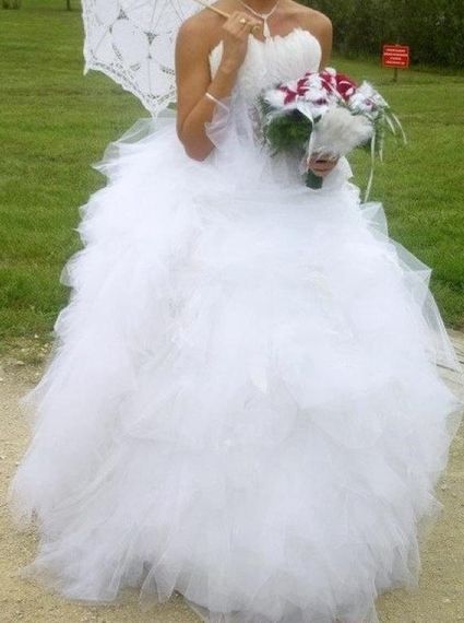 Robe de mariée avec strass pas cher robe-de-mariee-avec-strass-pas-cher-18_11