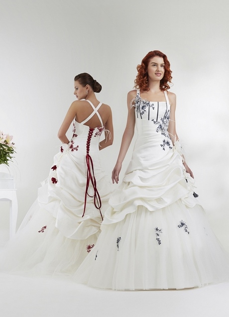 Robe de mariée bordeaux et blanc robe-de-mariee-bordeaux-et-blanc-42_14