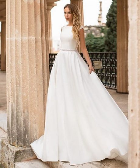 Robe de soirée mariage blanche robe-de-soiree-mariage-blanche-84_6
