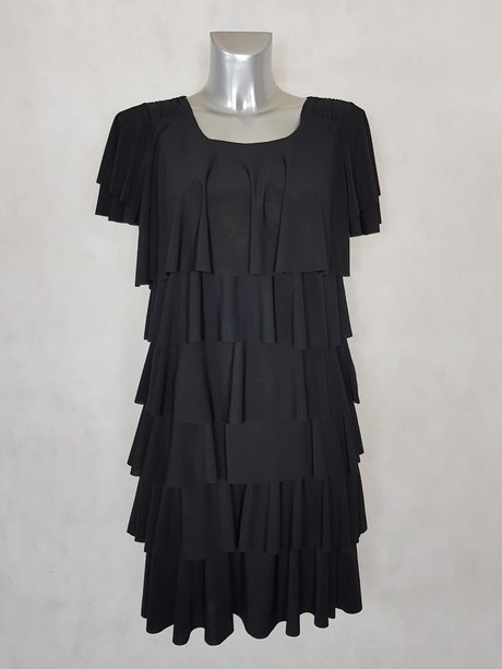 Robe noire fluide droite robe-noire-fluide-droite-09_2