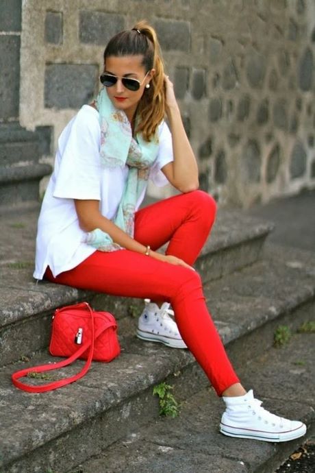 Tenue rouge et blanche femme tenue-rouge-et-blanche-femme-42_12