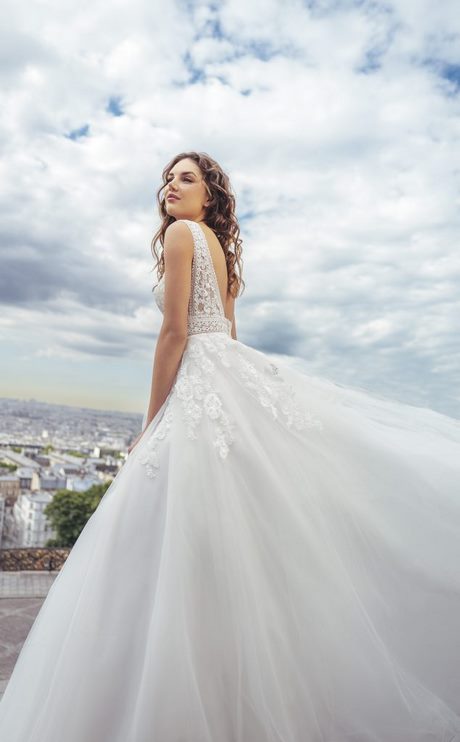 Nouvelle collection robe de mariée 2023 nouvelle-collection-robe-de-mariee-2023-37_6