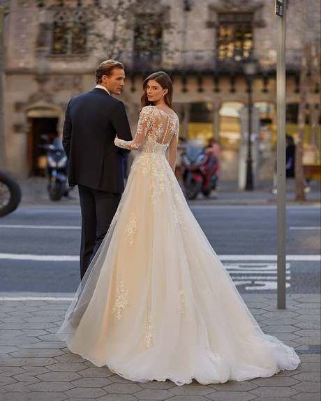 Robe de mariée princesse 2023 robe-de-mariee-princesse-2023-90_6