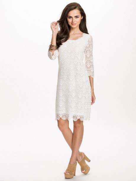 Petite robe dentelle blanche petite-robe-dentelle-blanche-31_19