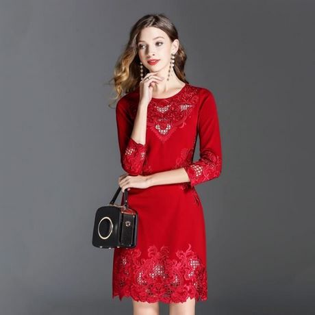 Robe de soiree en dentelle rouge robe-de-soiree-en-dentelle-rouge-71_10