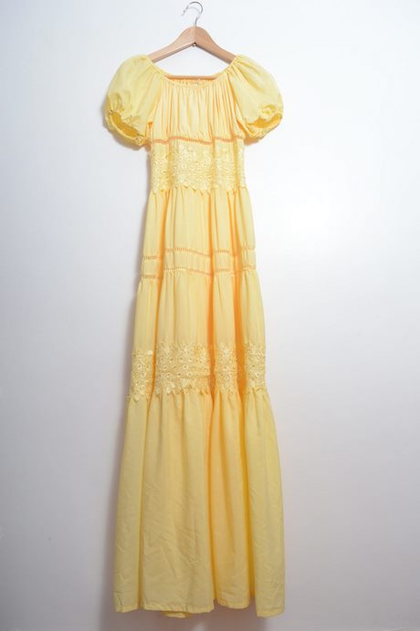Robe jaune en dentelle robe-jaune-en-dentelle-25_11