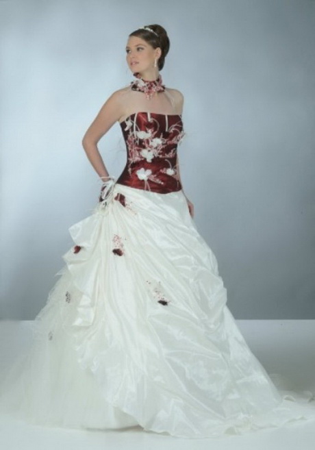 Robe de mariage rouge et blanche robe-de-mariage-rouge-et-blanche-84_10
