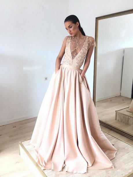 Model robe de soirée 2019