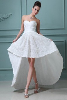 Robe de mariée blanche courte