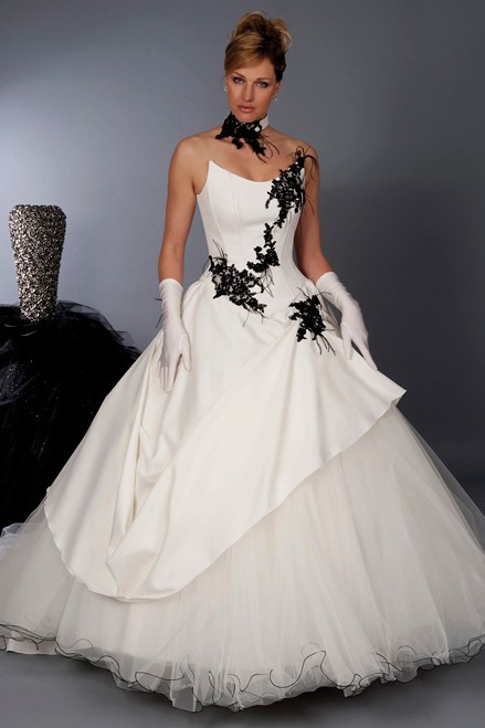 Robe mariée noire et blanche robe-marie-noire-et-blanche-37_8
