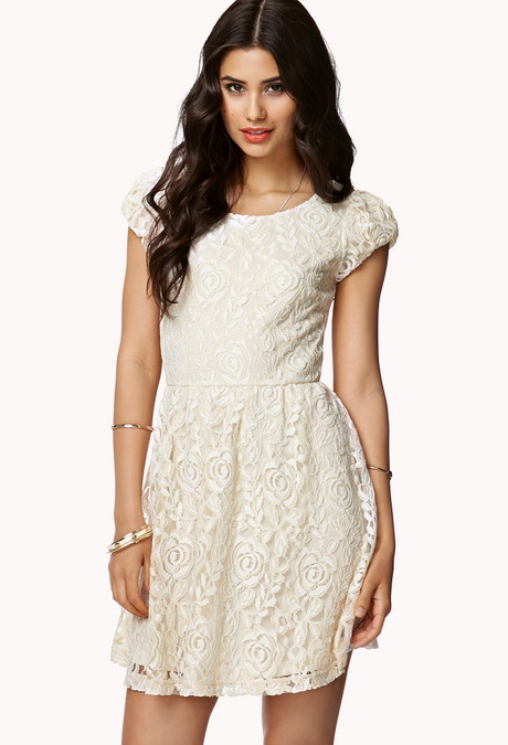 Petite robe blanche en dentelle petite-robe-blanche-en-dentelle-16_12