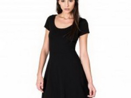 Petite robe noire classique