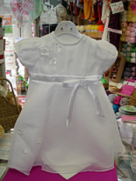 Robe blanche pour bebe robe-blanche-pour-bebe-07