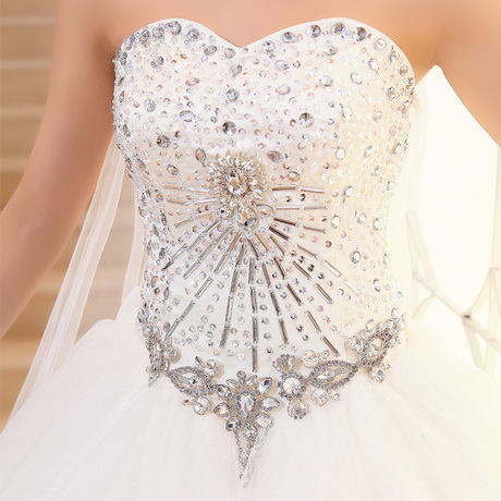 Robe de mariée avec diamant robe-de-marie-avec-diamant-18_7