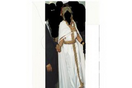Robe kabyle avec burnous robe-kabyle-avec-burnous-55_15