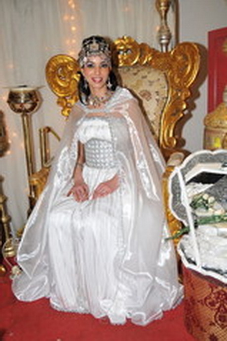 Robe kabyle avec burnous robe-kabyle-avec-burnous-55_8